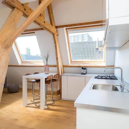 Hertogstraat D Modern 2p Lägenhet