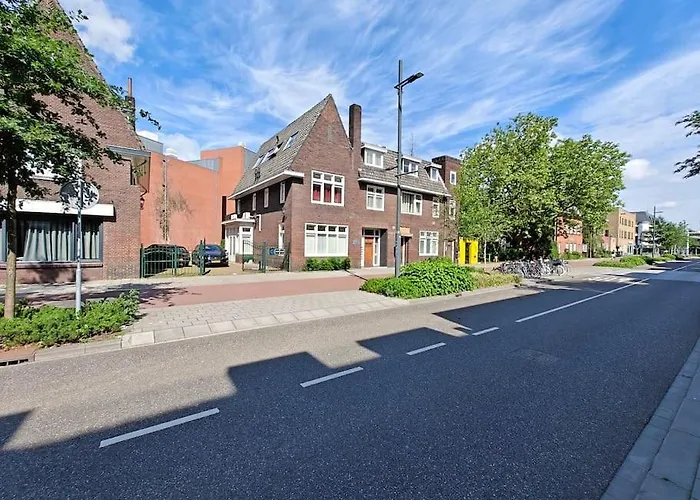 Appartement Hertogstraat D Modern 2p *